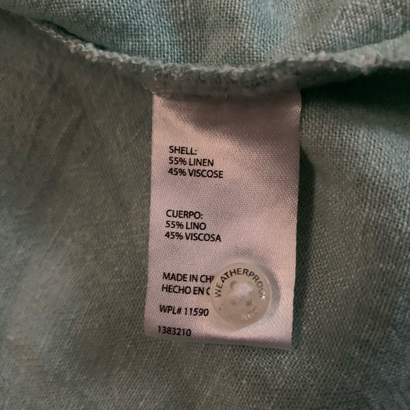 Weatherproof Vintage Women’s Light Blue Button Down Blouse Size Medium - Picture 13 of 16